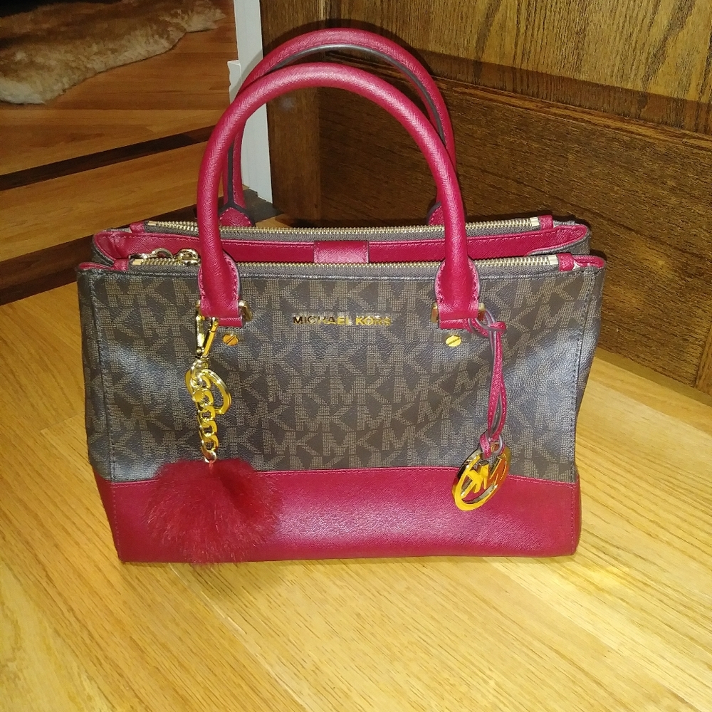 Michael Kors MK satchel